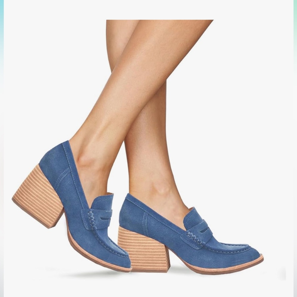 NIB Amazon Blue Suede Loafer with Elegant Design